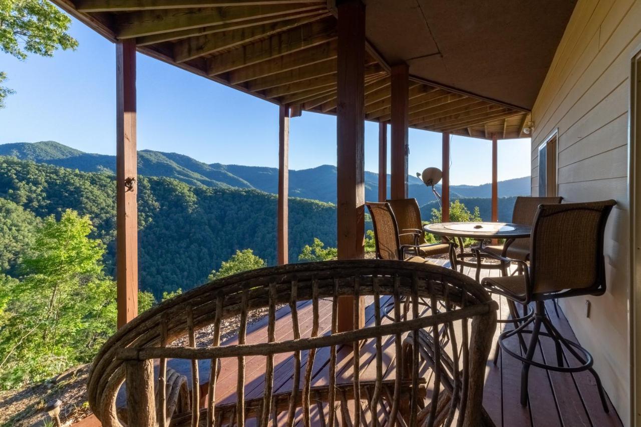 Eagles Nest Villa Bryson City Buitenkant foto